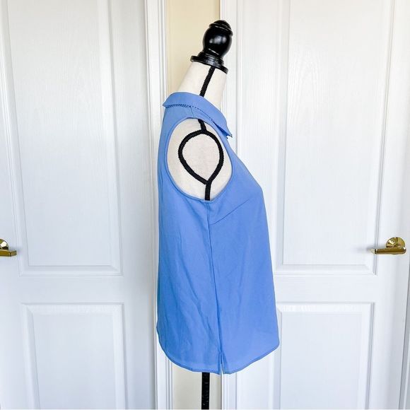 Cece Size Small Sky Baby Blue Fancy Laced Collar Sleeveless Top Silver Button - Picture 9 of 16